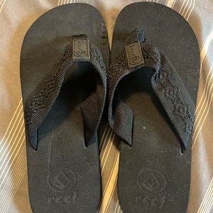 Reef Women Black Flip Flops